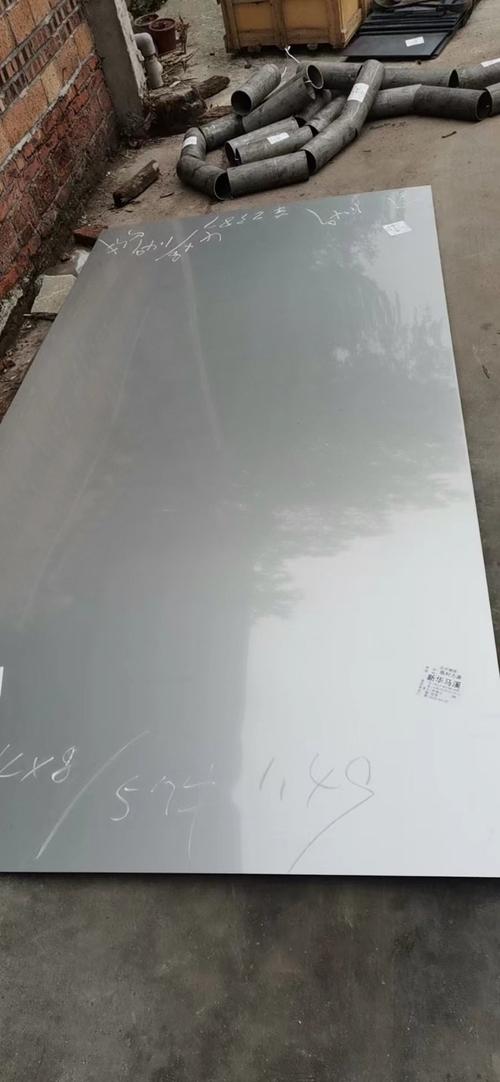 不銹鋼拉絲青古銅1毫米板材多少錢一張