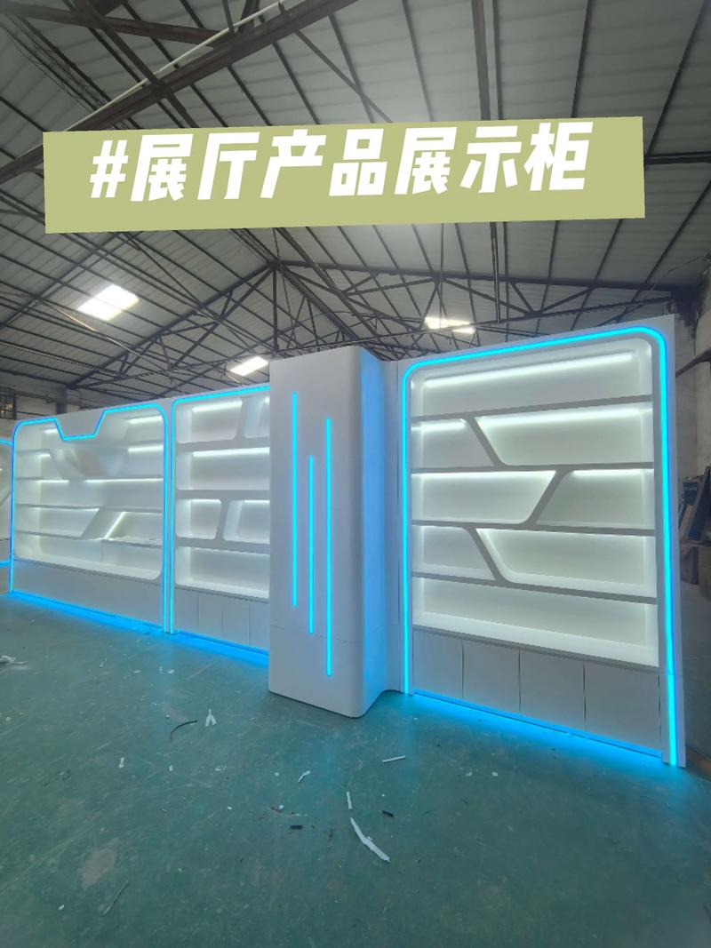 眼鏡烤漆展柜價(jià)格一般是多少?有參考嗎?