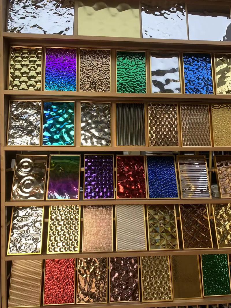 壓花不銹鋼板一噸多少錢